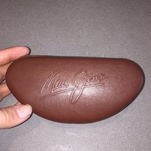 Authentic Maui Jim sunglasses case holder clutch
